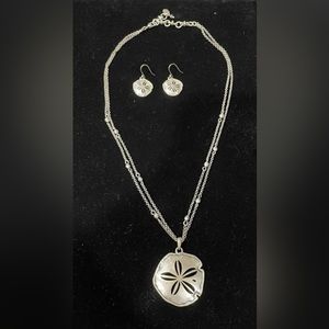 Lucky Brand Silver Sand Dollar Set